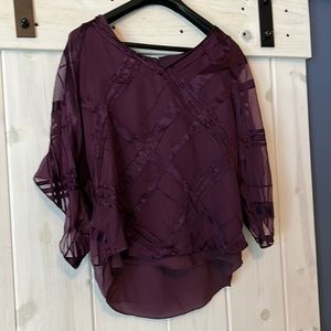 White House Black Market size Medium top